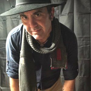 Meet your Posher, Adam